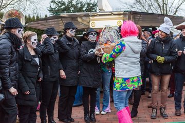 Bild 667 - Latuff 2016 Umzug
